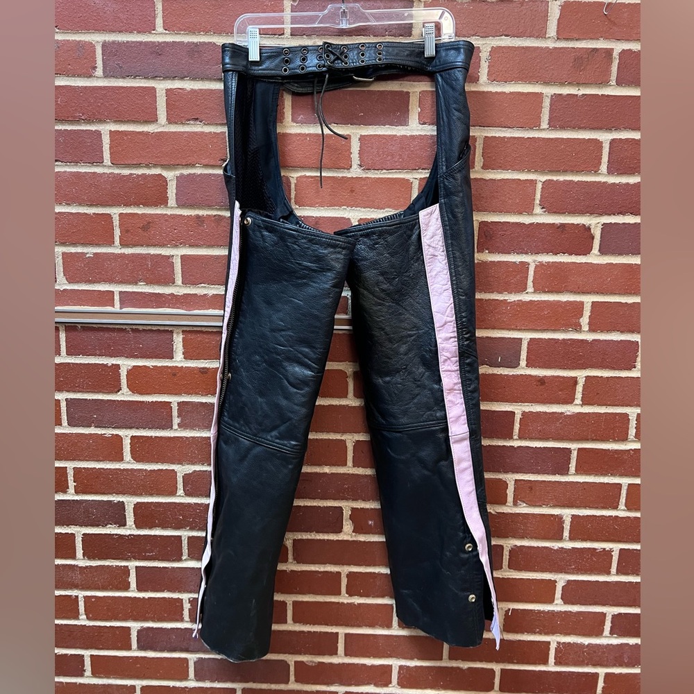 USA Bikers Sz L Pink and Black Cowhide leather chaps